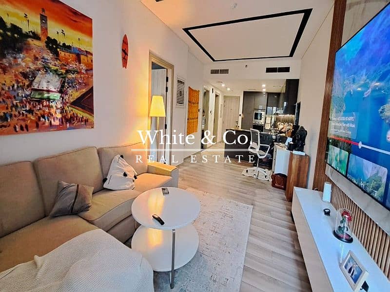 VOT | Terrace | 1bed+study | Pool View