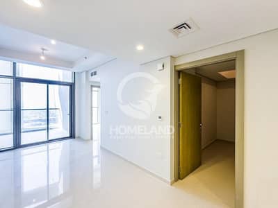 2 Bedroom Flat for Sale in Business Bay, Dubai - High Floor | With Balcony | Ready to move in