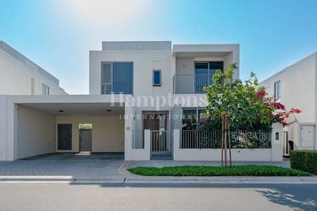 4 Bedroom Villa for Sale in Dubai Hills Estate, Dubai - Single Row l Vacant l Near Pool and Park