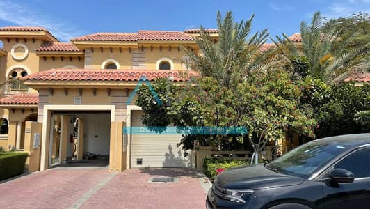 4 Cпальни Вилла в аренду в Фалькон Сити, Дубай - 4934ba77-3596-4d83-889b-788bc98e1d23. jpg