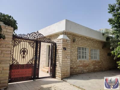 Villa for sale in Sharjha Al Sabkha