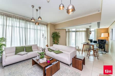 1 Bedroom Flat for Sale in Downtown Dubai, Dubai - High floor downtown and skyline view apt