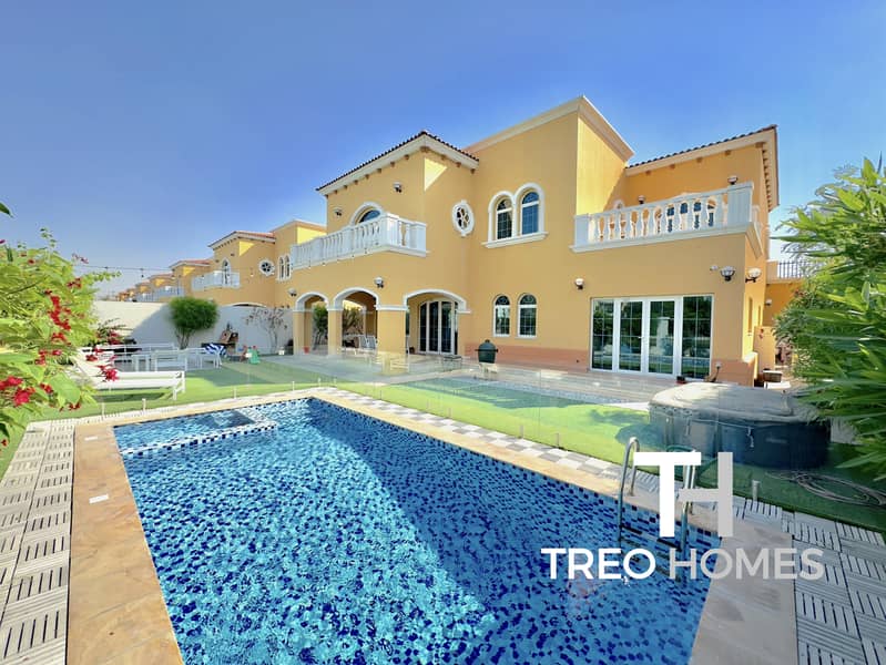 Lake View | 5 Bed | Pool | Full Skyline View
