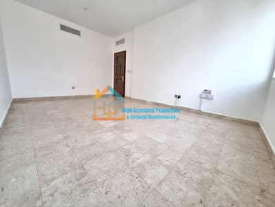 AVAILAVBILE 2BHK FOR RENT WITH SPACIOUS SALOON AND EASY PARKING HAMADAN  STREET