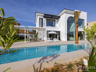 4 Bedroom Villa for Rent in Jumeirah Islands, Dubai - Luxury Miami Villa | High End Upgrades | Lake View