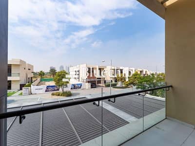 3 Bedroom Villa for Rent in DAMAC Hills, Dubai - 3 Bed Plus Maid I Prime Location I Opp to Pool