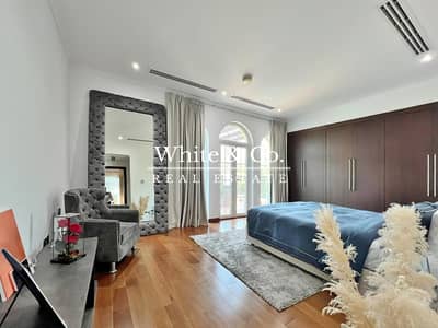 3 Bedroom Villa for Sale in Jumeirah Park, Dubai - Private | Best Location| Motivated Seller