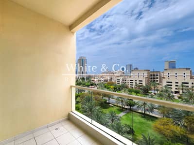 1 Bedroom Apartment for Sale in The Greens, Dubai - Vacant Now | Attractive View | High Floor