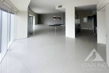 2 Bedroom Flat for Rent in Sheikh Zayed Road, Dubai - Sea View | High Floor | Vacant