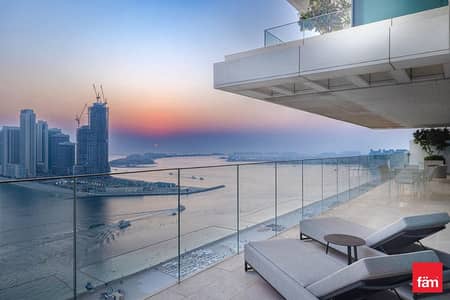 4 Bedroom Penthouse for Sale in Palm Jumeirah, Dubai - Exquisite Luxury Living | Elevated Sophistication