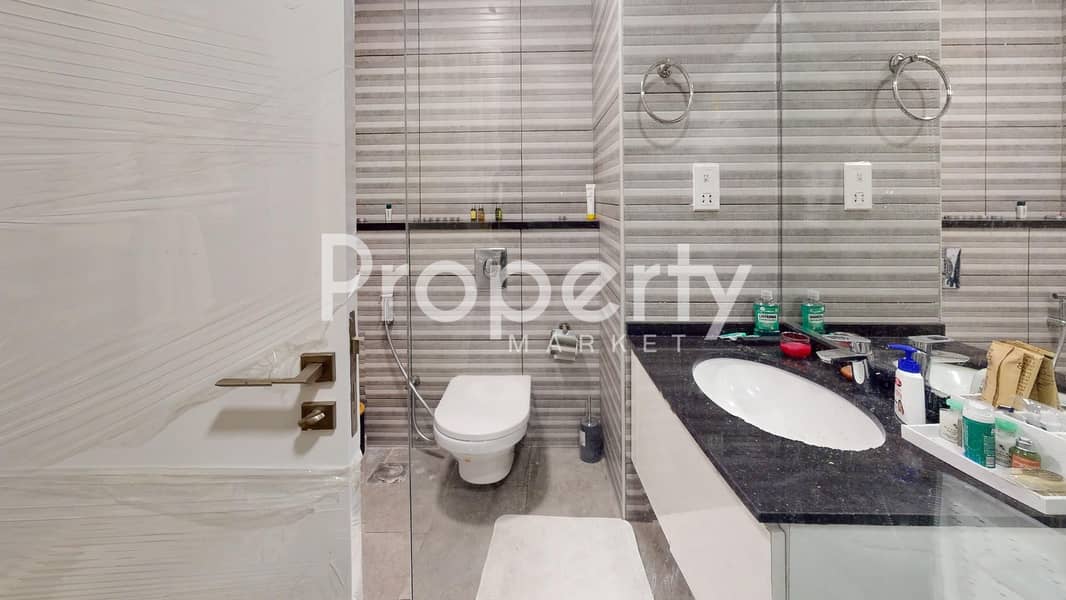 13 JVT-Plazzo-Residence-Studio-Furnished-Bathroom. jpg