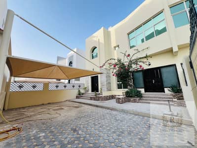 فیلا 5 غرف نوم للايجار في مدينة خليفة، أبوظبي - WhatsApp Image 2024-05-01 at 6.51. 15 PM. jpeg