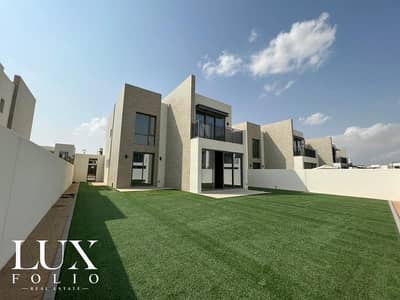 3 Bedroom Villa for Sale in Dubai South, Dubai - Large unit | 3bed | Vacant| View today