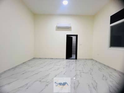 فلیٹ 1 غرفة نوم للايجار في مدينة الرياض، أبوظبي - GvwwC0s5XndOIzrqjnib2Me5CVLFThAQsPnzxa5K