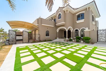 4 Bedroom Villa for Sale in Palm Jumeirah, Dubai - Vacant | High Number | Upgraded Landscape