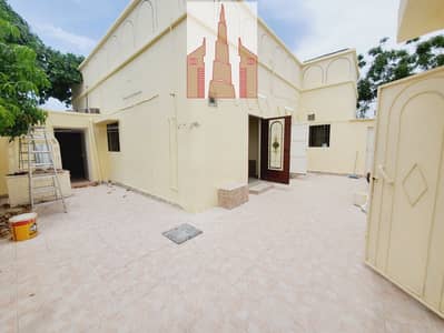 3bhk villa for sale 550k separate Majlis hall store room 1 master room hot propert