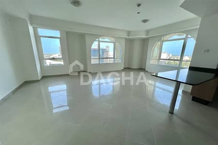 2 Bedroom Flat for Sale in Dubai Marina, Dubai - Vacant on Transfer | Community view | Best offer
