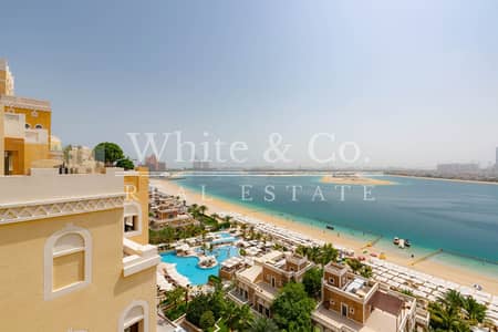 4 Bedroom Flat for Sale in Palm Jumeirah, Dubai - Fully Upgraded | Palm and Sea View |4 Bed