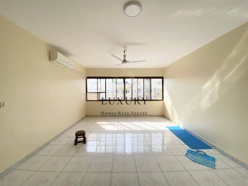 Квартира в Центральный Район，Хай Аль Салама, 2 cпальни, 35000 AED - 8945125