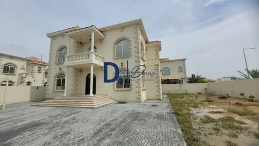 5 Bedroom Villa for Rent in Khalifa City, Abu Dhabi - Lavish Villa 5BR +Maids room +Balcony