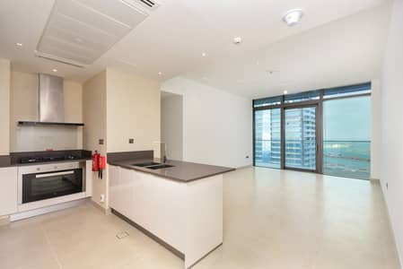 2 Bedroom Flat for Sale in Dubai Marina, Dubai - High Floor | Marina and Palm View | Spacious