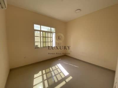10 Bedroom Floor for Rent in Al Jimi, Al Ain - Main road | Prime Location | Parking space