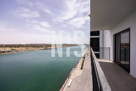 2 Bedroom Flat for Sale in Yas Island, Abu Dhabi - Full canal view | Large balcony | Modern finishes