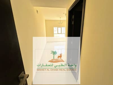 2 Cпальни Апартамент в аренду в Абу Шагара, Шарджа - IMG-20240412-WA0018. jpg