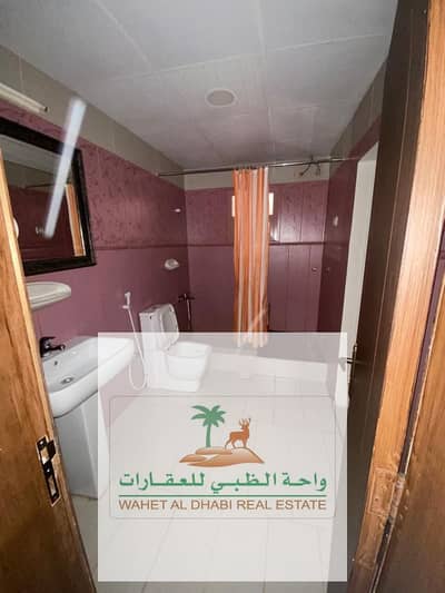 2 Bedroom Flat for Sale in Al Qasimia, Sharjah - IMG-20240425-WA0561. jpg