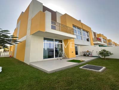 3 Bedroom Villa for Rent in DAMAC Hills 2 (Akoya by DAMAC), Dubai - Fully Furnished/ Corner Unit/ Single Row/ Roof Top