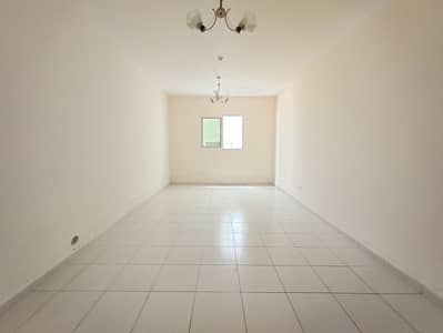 |Parking free| |balcony| |spacious apartment| |Both master bedrooms|