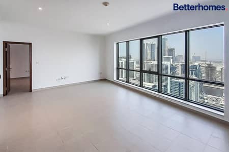 1 Bedroom Flat for Rent in Downtown Dubai, Dubai - Highest Floor | Full Kitchen Upgrade | Spacious