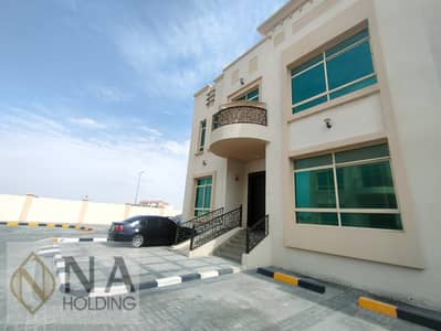 3 Bedroom Flat for Rent in Khalifa City, Abu Dhabi - 3BHK With Big Hall And Balacony and 4 Baths For Rent ,, With Super Deluxe Finishing ,, Prime Location In Khalifa City Nearby All Services