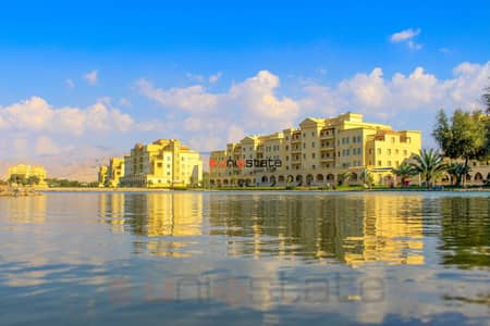 2 Bedroom Penthouse for Rent in Yasmin Village, Ras Al Khaimah - Huge 2BR Penthouse in Yasmin Village | Lake View
