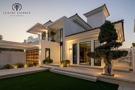 4 Bedroom Villa for Sale in Palm Jumeirah, Dubai - _NAS1775-HDR. jpg