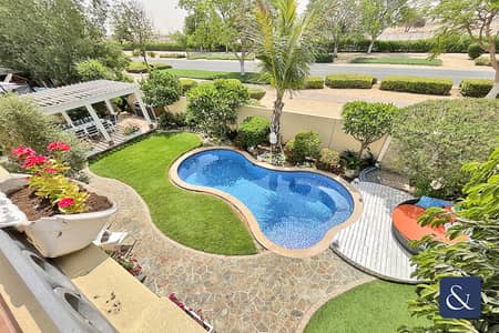 4 Bedroom Villa for Sale in Arabian Ranches, Dubai - Vacant November | Pool | Single Row | 4Bed