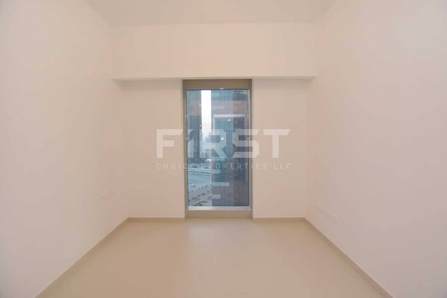 7 Internal Photo of 2 Bedroom Apartment in The Gate Tower Shams Abu Dhabi Al Reem Island Abu Dhabi UAE (18). jpg