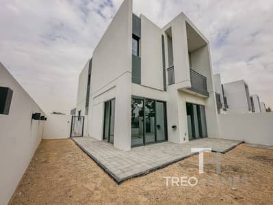4 Bedroom Townhouse for Rent in Dubailand, Dubai - La Rosa 5 | Ready to Move June | Single Row