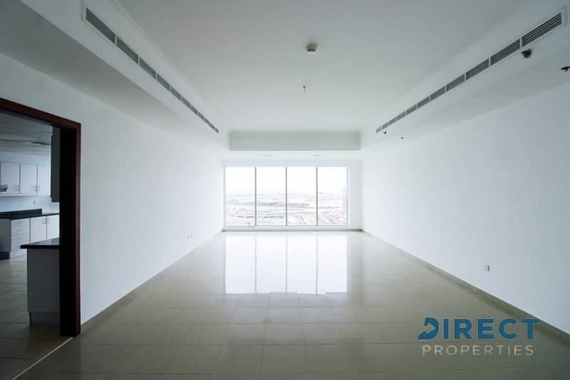 Luxurious Unit | Full Sea Views | Large Spacious Layout