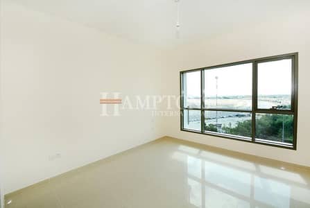 Stunning Golf View | 2BR + S in Panorama Stunning Golf View | 2BR + S in Panorama
