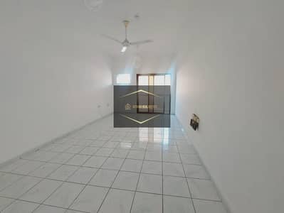 SPACIOUS RENOVATED 2BHK AVAILABLE WITH BALCONY CLOSE TO SHARJAH COP0ARATIVE SOCIETY