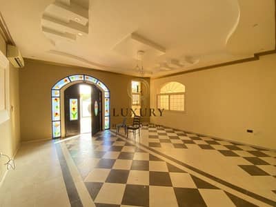 6 Cпальни Вилла в аренду в Аль Фоах, Аль-Айн - Вилла в Аль Фоах, 6 спален, 130000 AED - 8945071