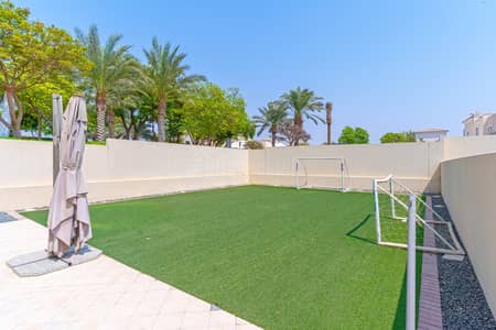 3 Bedroom Villa for Sale in The Lakes, Dubai - Large Plot | 2E Layout | High ROI