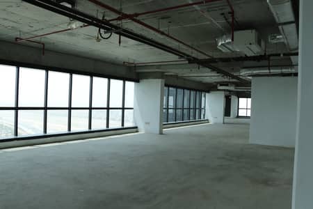 Floor for Sale in Jumeirah Lake Towers (JLT), Dubai - Shell & Core | Ready | Sea View