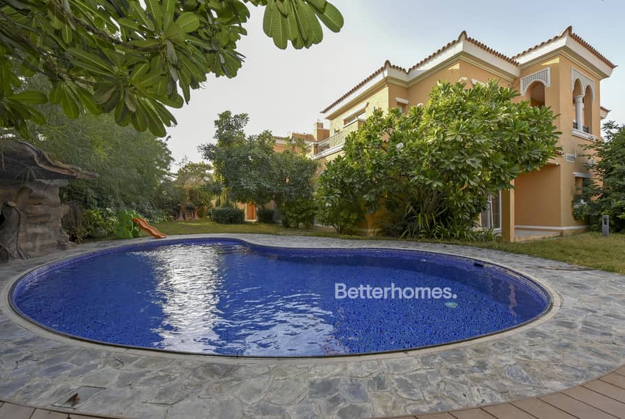 Upgraded 5 Bed Villa | Pool | La Coleccion 1