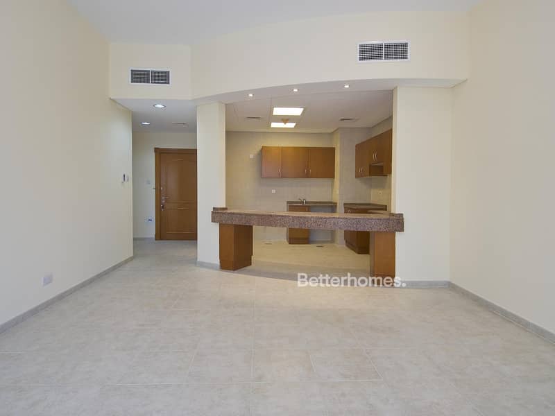 Spacious One Bed | Southwest | Vacant