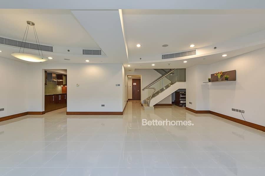 Luxurious | 4 Bedroom Duplex | Large Terrace