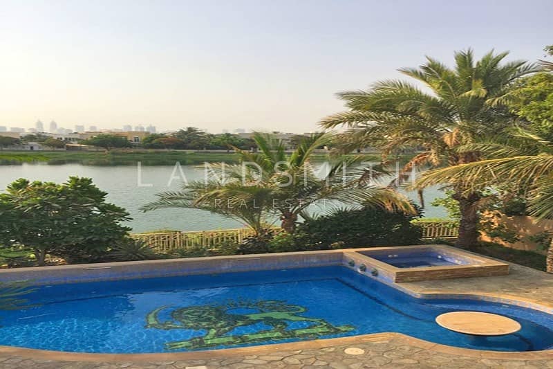 2 Upgraded 6 Bed Hattan L2 Lake View Villa
