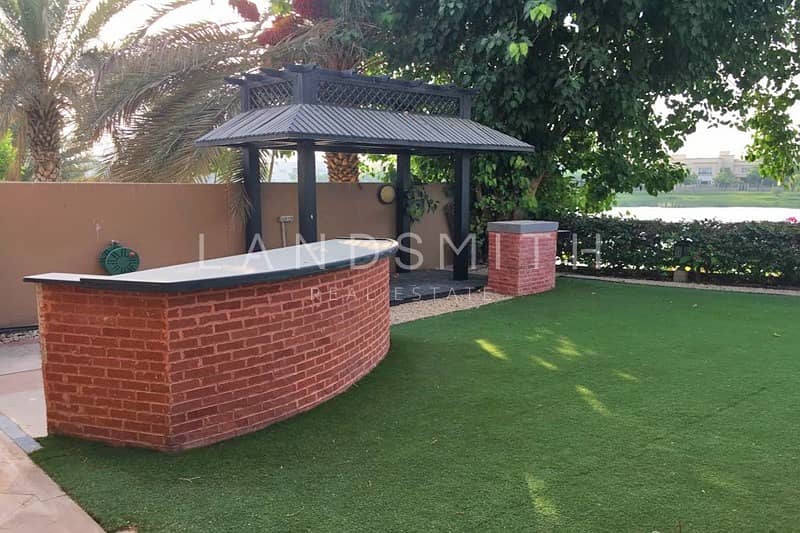 8 Upgraded 6 Bed Hattan L2 Lake View Villa