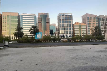 Земля смешанного использования Продажа в Аль Мурор, Абу-Даби - Земля смешанного использования в Аль Мурор, 13000000 AED - 8952767